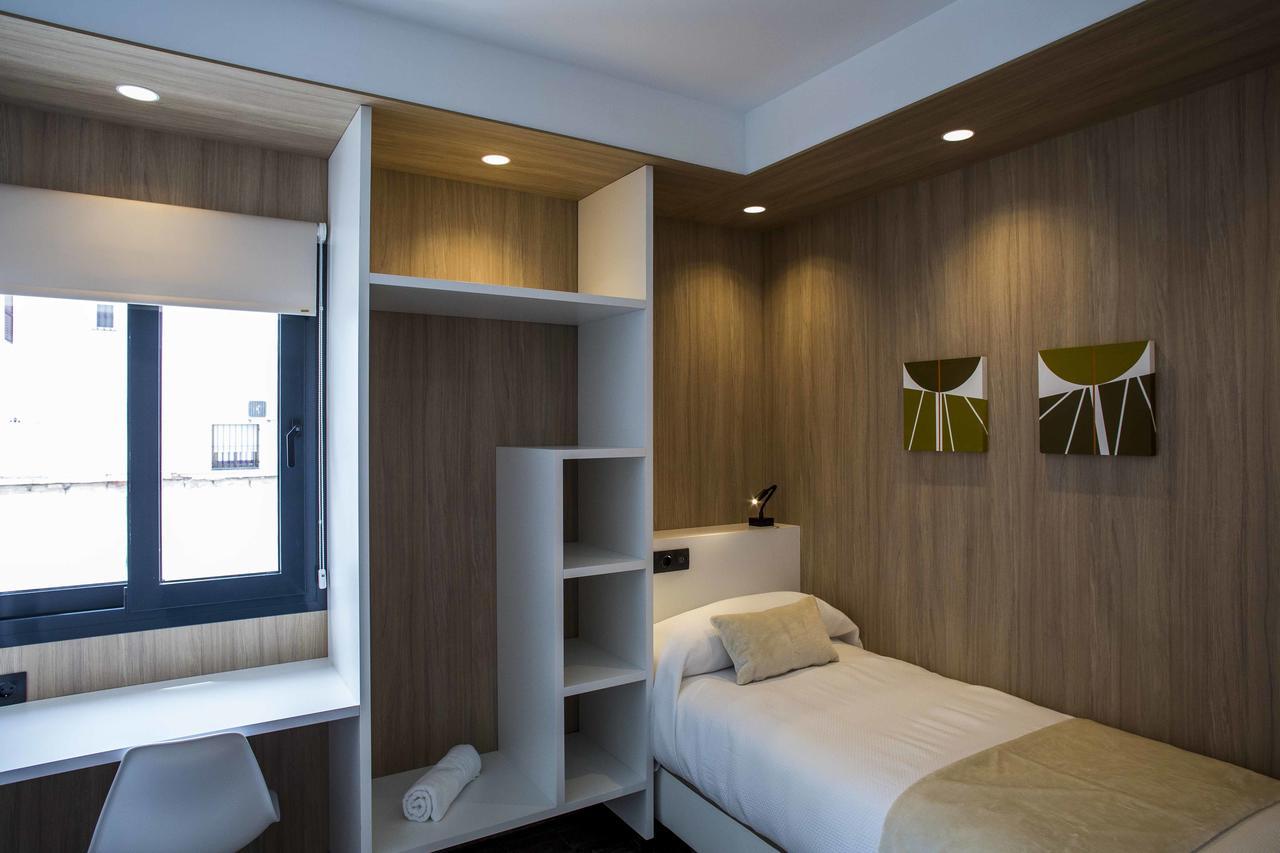 Hostal Sevilla Santa Justa - Adults Only ภายนอก รูปภาพ