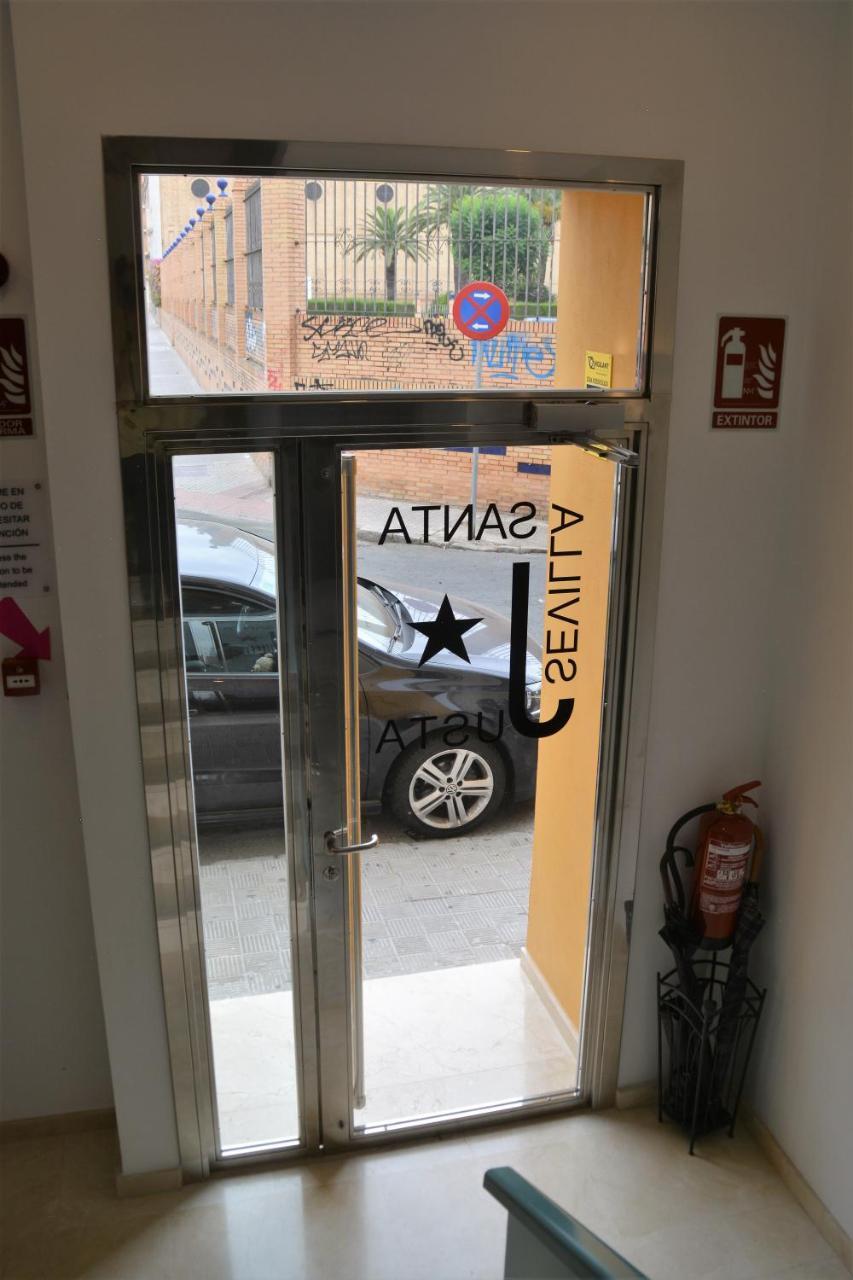 Hostal Sevilla Santa Justa - Adults Only ภายนอก รูปภาพ